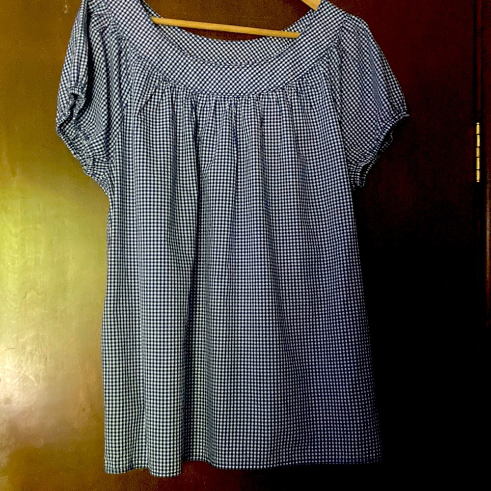 Liz Claiborne, blue and white tunic with pockets